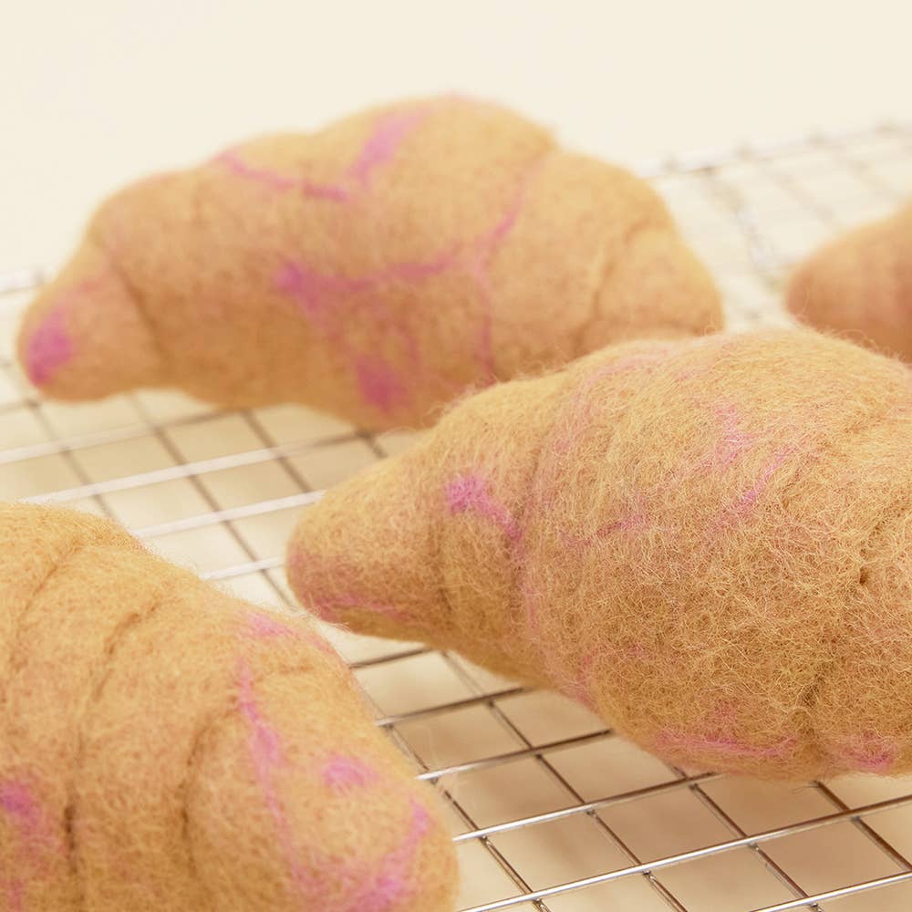 Wool Croissant Toy