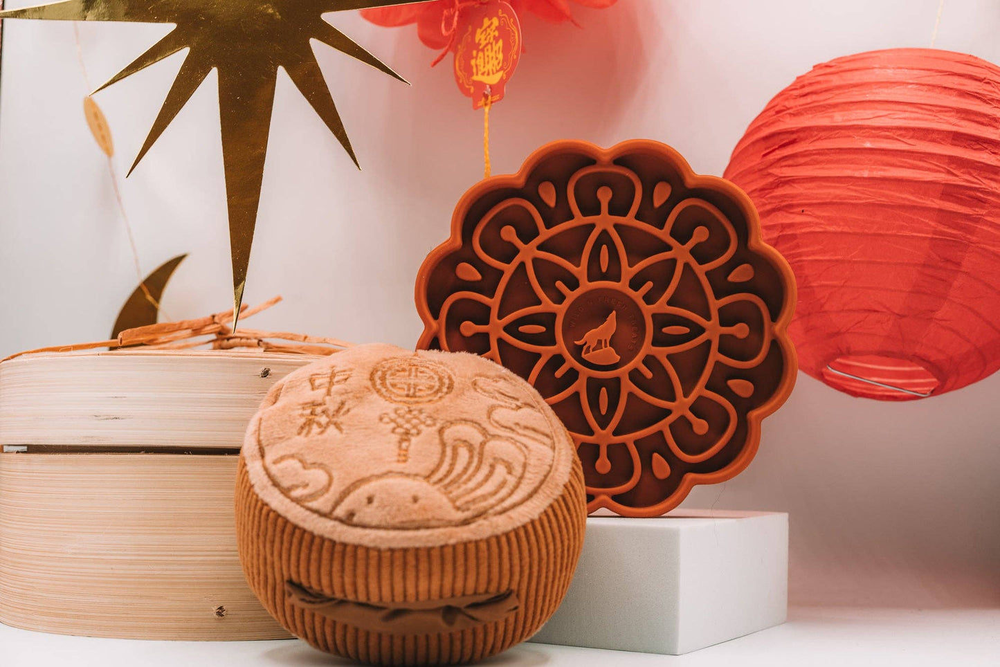 Mini Mooncake Grub Mat | Lick Mat