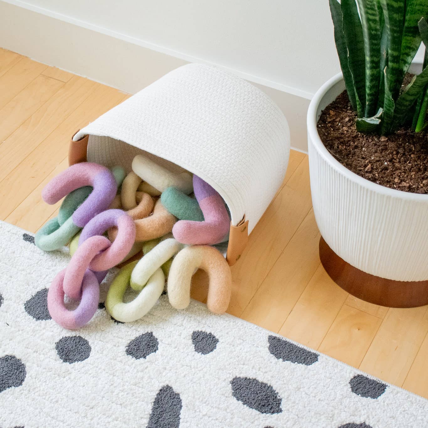 Archie Felt Toy: AQUA-BLUE