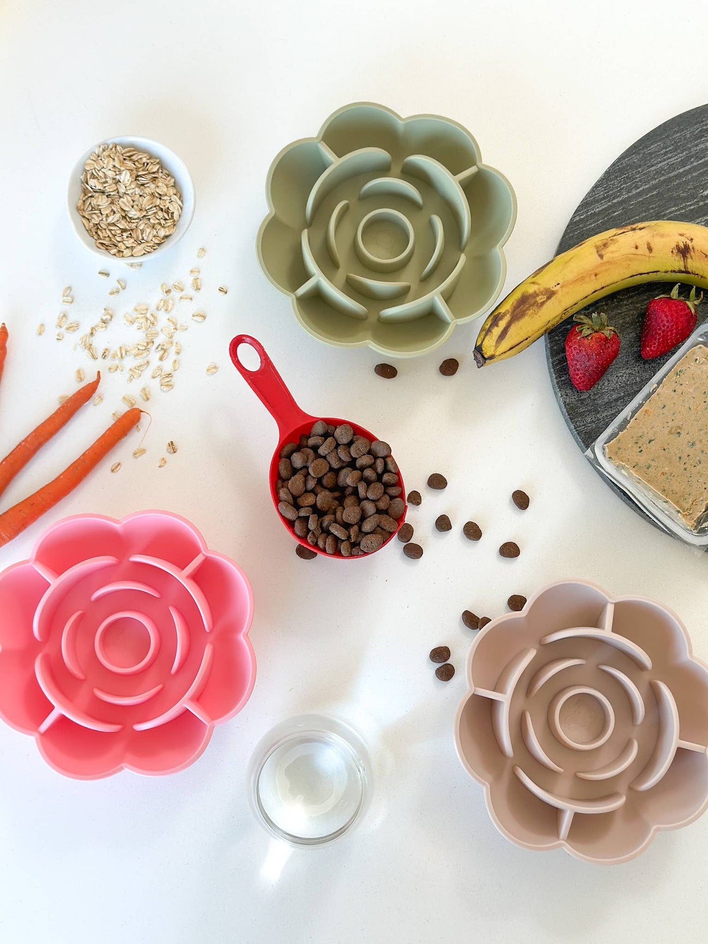 Slow Feeder Bowl with Suction Cup Base Flower | Silicone: Bubblegum Pink