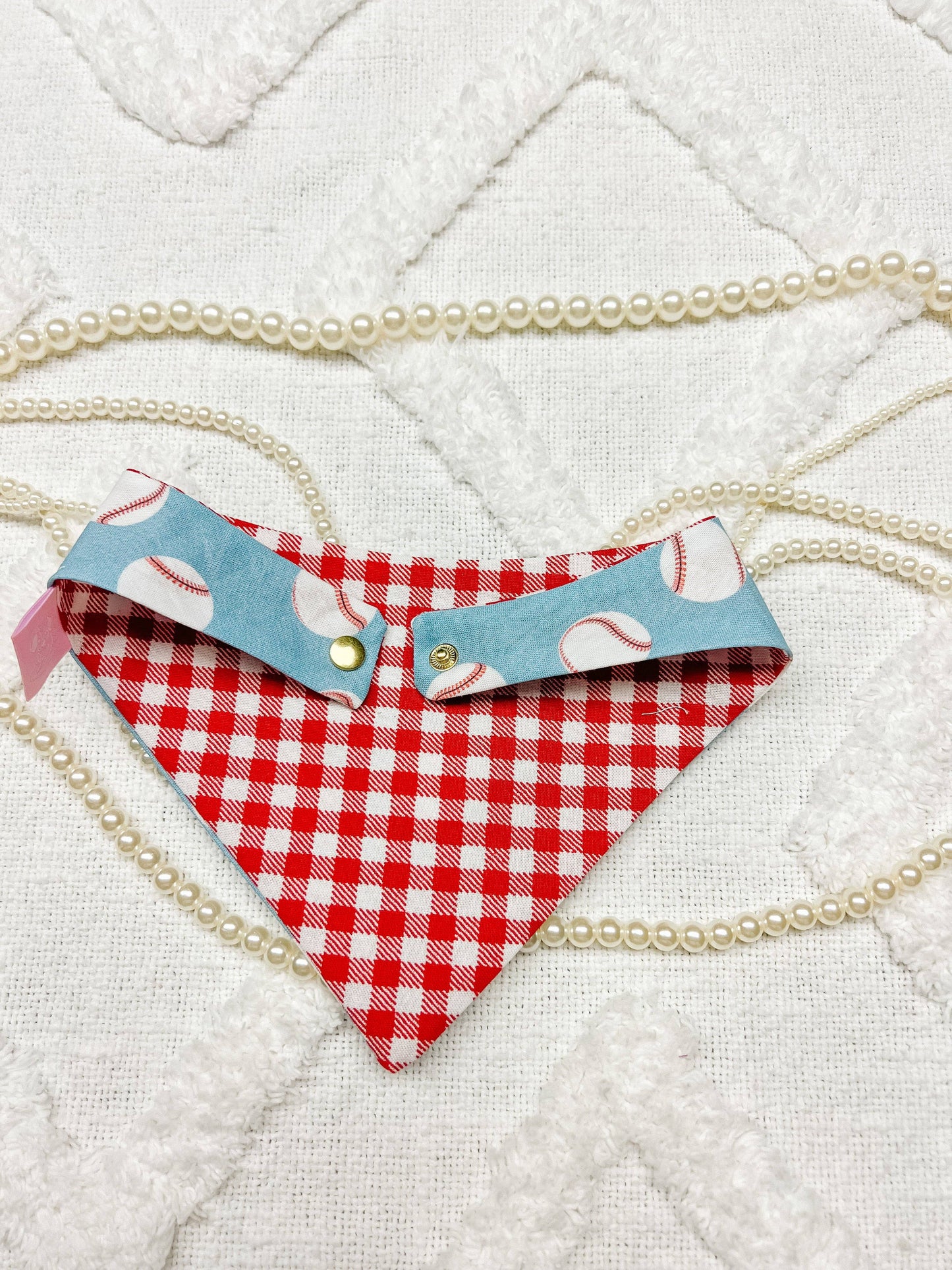 Baseball Reversible Dog Bandana – Snap-On Curved Neck Spring Scarf XL