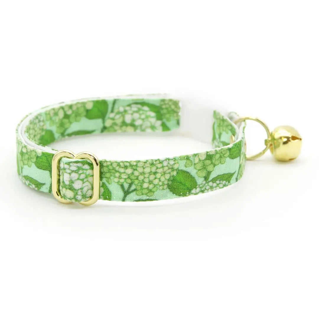 Hydrangea Hill Cat Collar