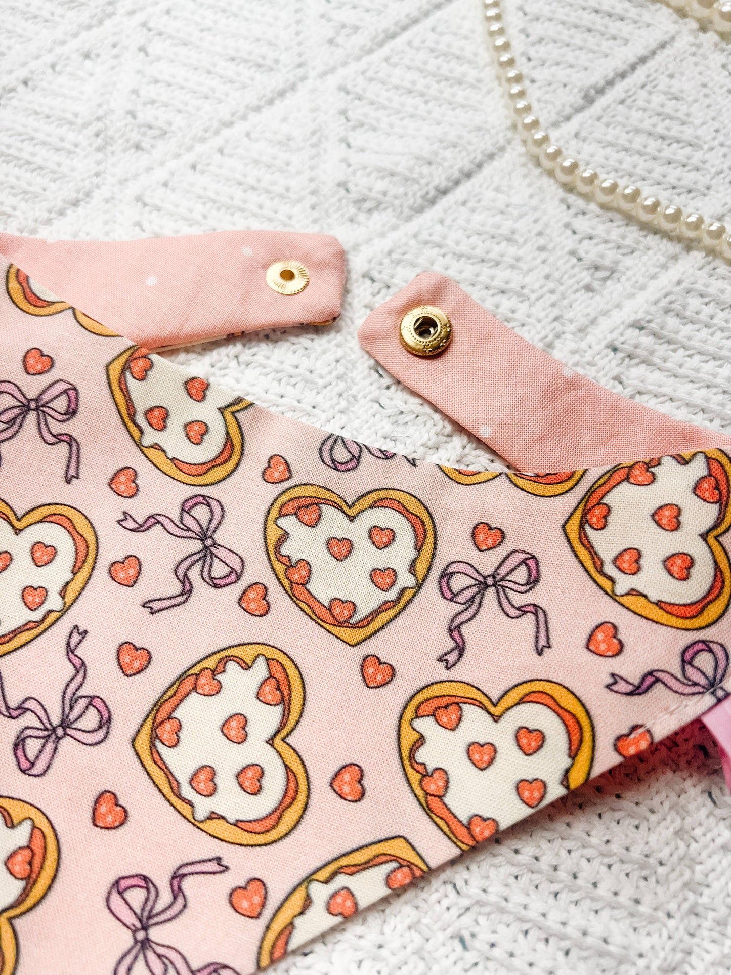 Pizza Love Reversible Dog Bandana – Snap-On Curved Neck Pet Collar M