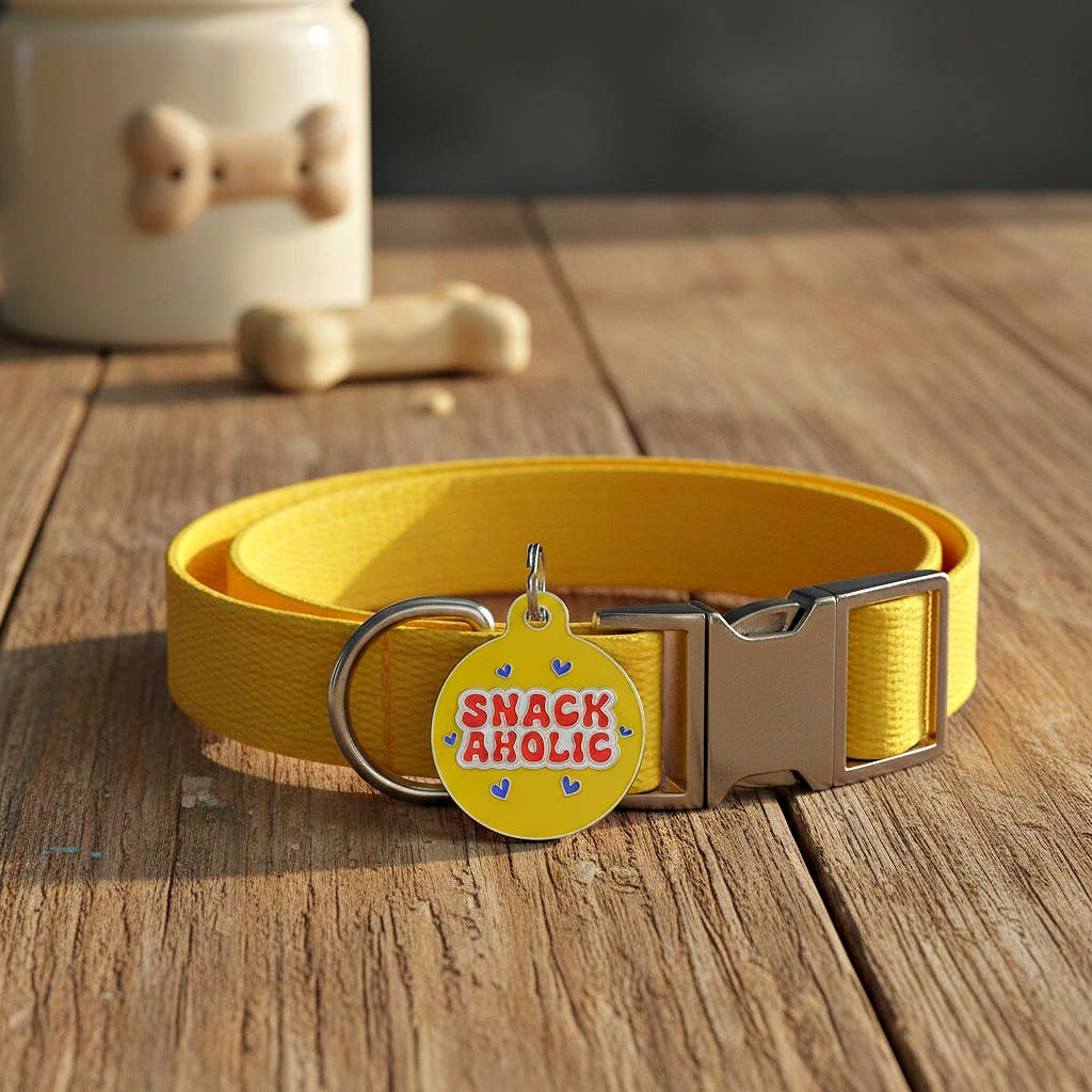 Dog Tag w/ Personalized QR Code - Snackaholic