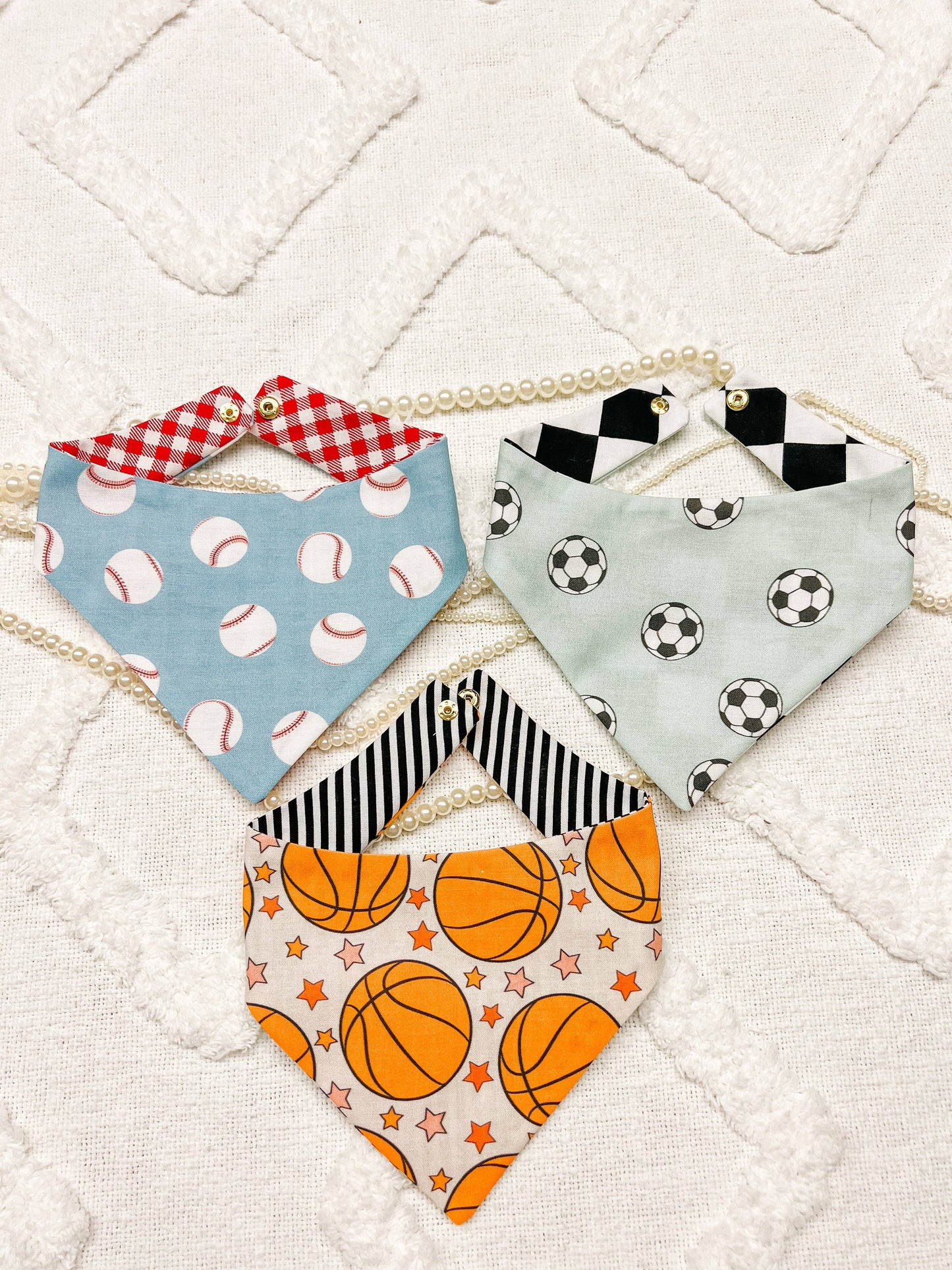 Baseball Reversible Dog Bandana – Snap-On Curved Neck Spring Scarf XL