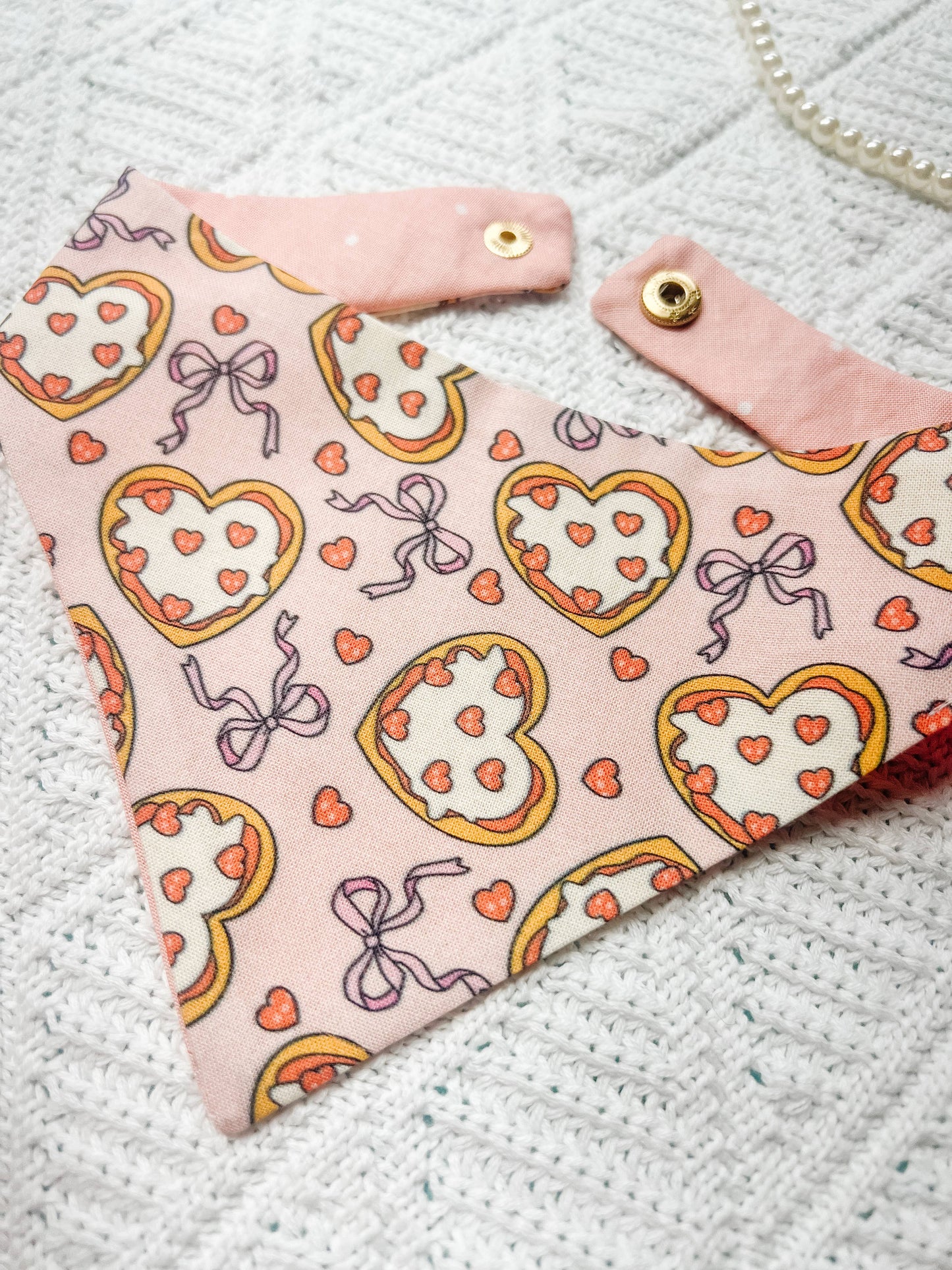 Pizza Love Reversible Dog Bandana – Snap-On Curved Neck Pet Collar M