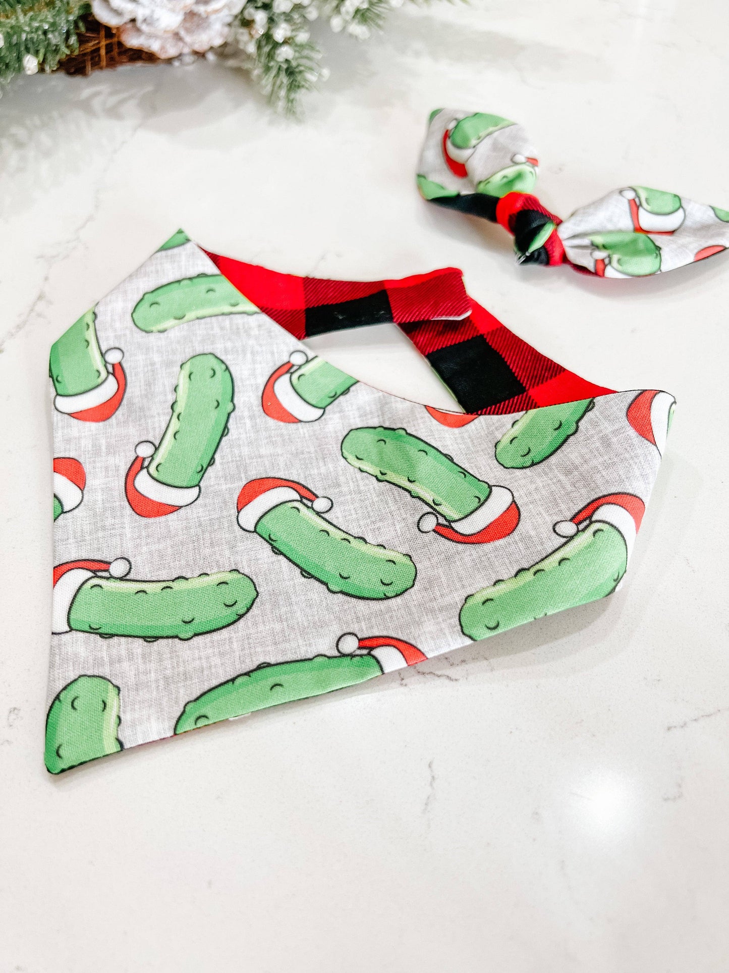 Christmas Pickle Reversible Dog Bandana – Curved Neck Winter Pet Scarf with Metal Snaps Medium