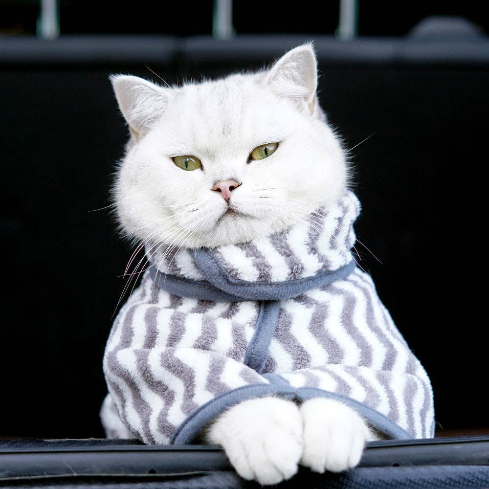 Ozzie - Dog Drying Bathrobe Stripe Print