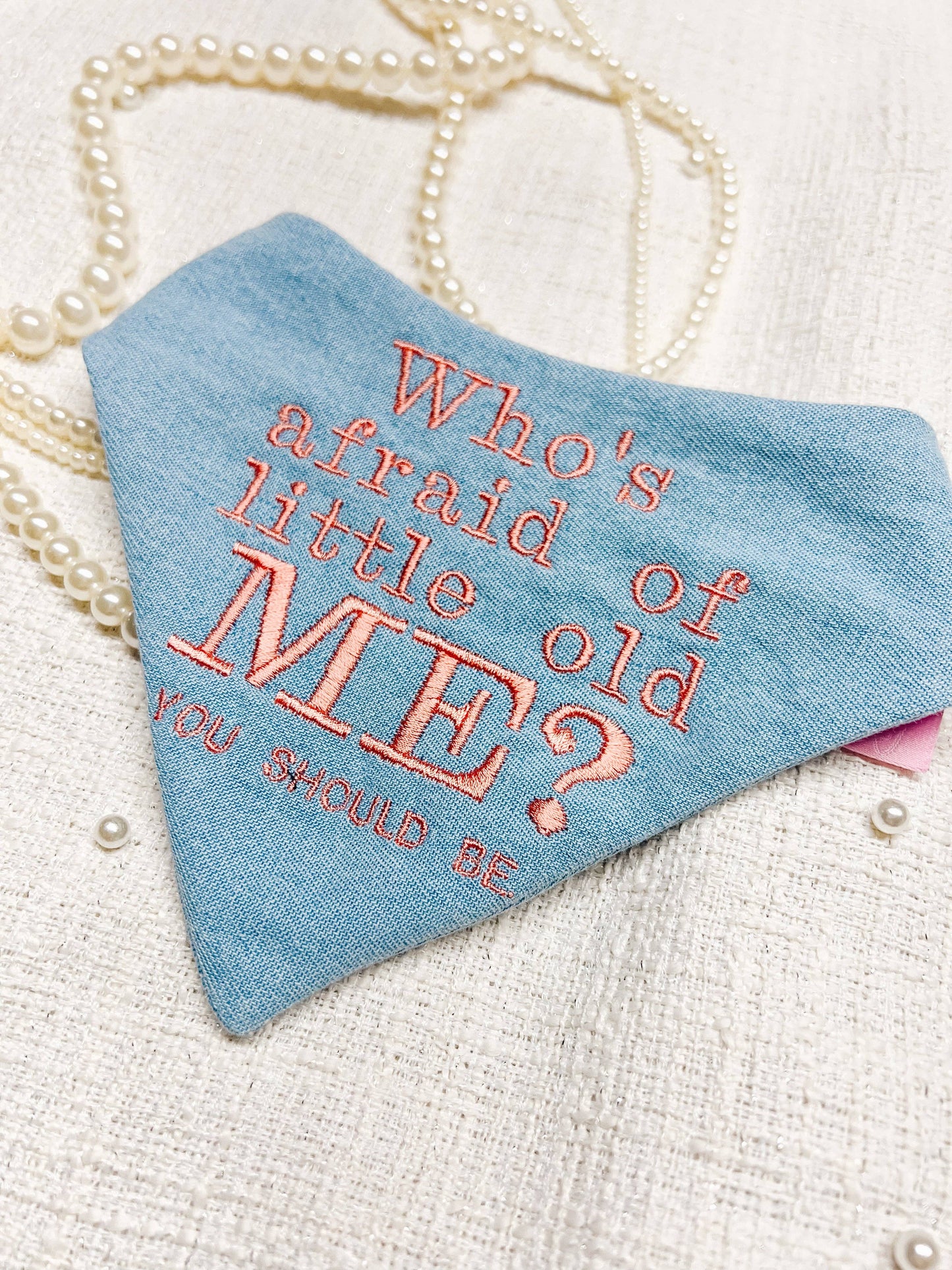 Who’s Afraid of Little Old Me Reversible Dog Bandana – Snap-On Curved Neck Collar M