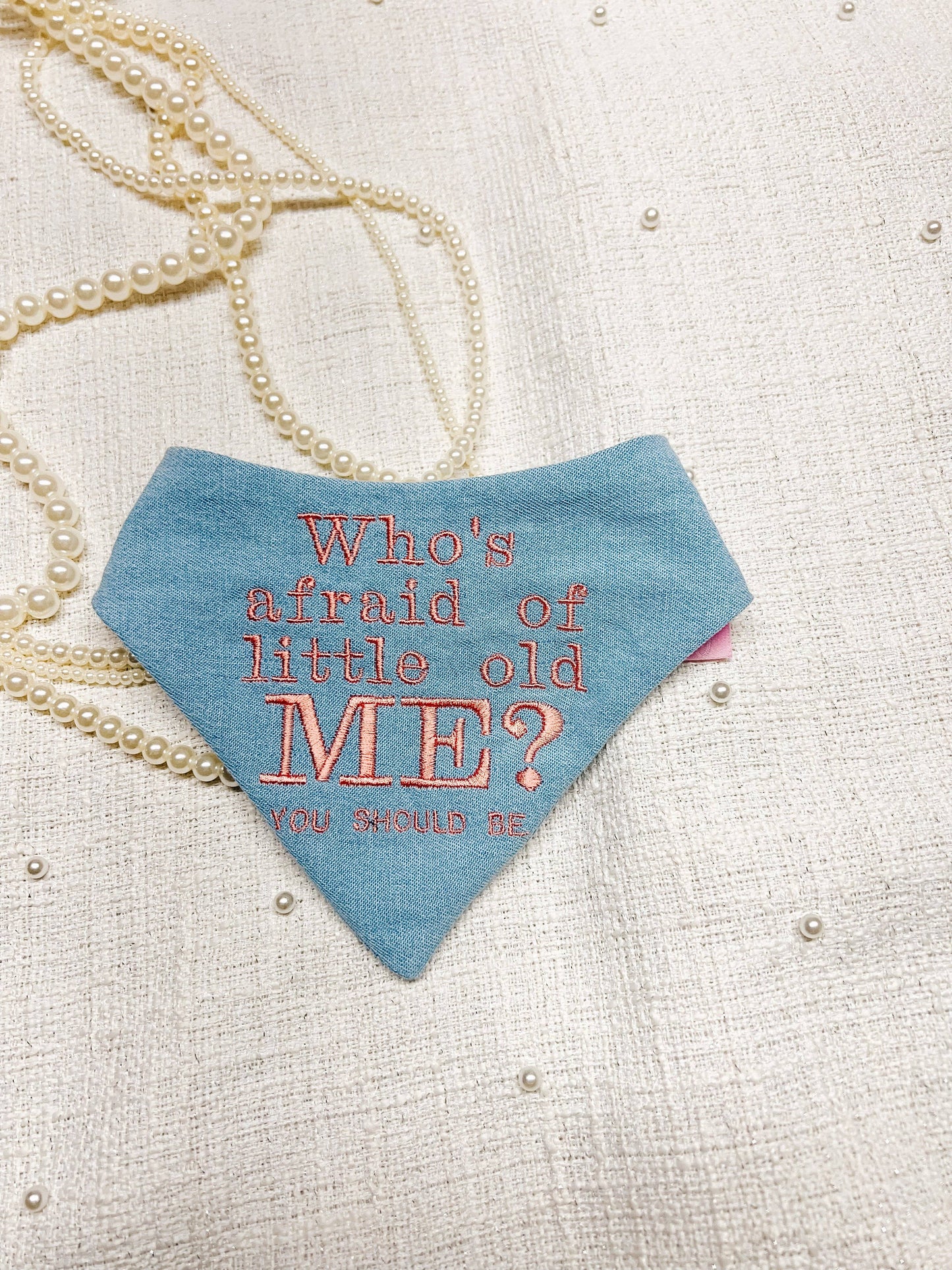 Who’s Afraid of Little Old Me Reversible Dog Bandana – Snap-On Curved Neck Collar M