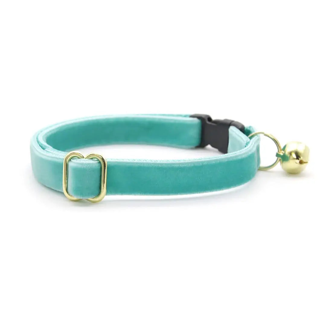 Seafoam Light Turquoise Velvet Cat Collar