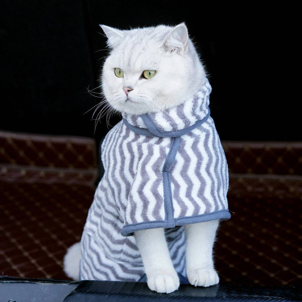 Ozzie - Dog Drying Bathrobe Stripe Print